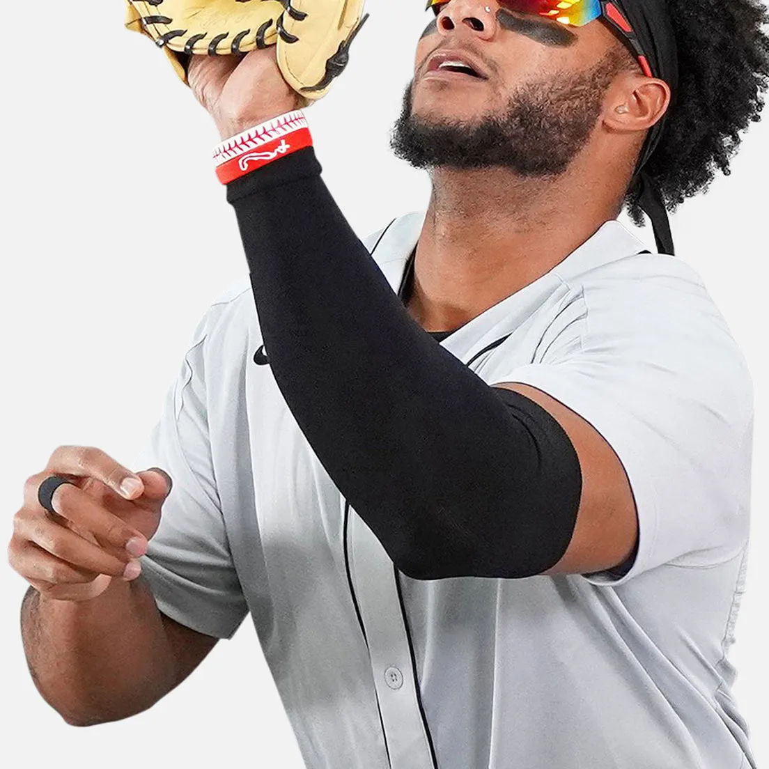 Basic Black One Size Fits All Arm Sleeve