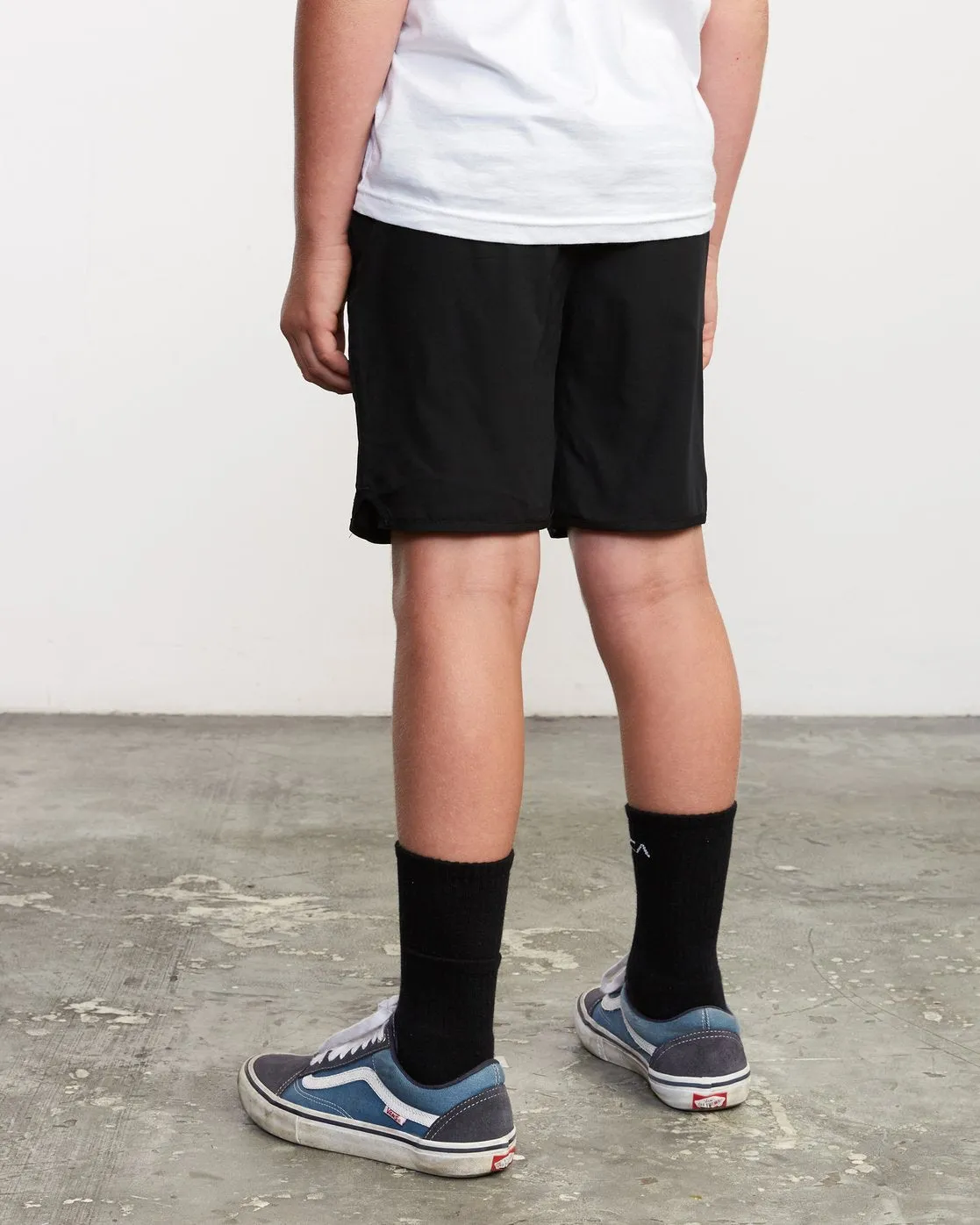 Boys Yogger 3 15" Short - Black