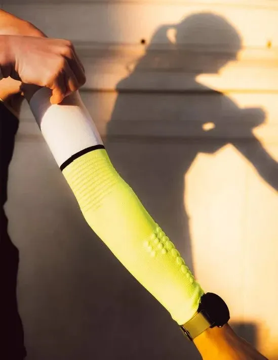 Compressport | ArmForce Ultralight | White / Yellow