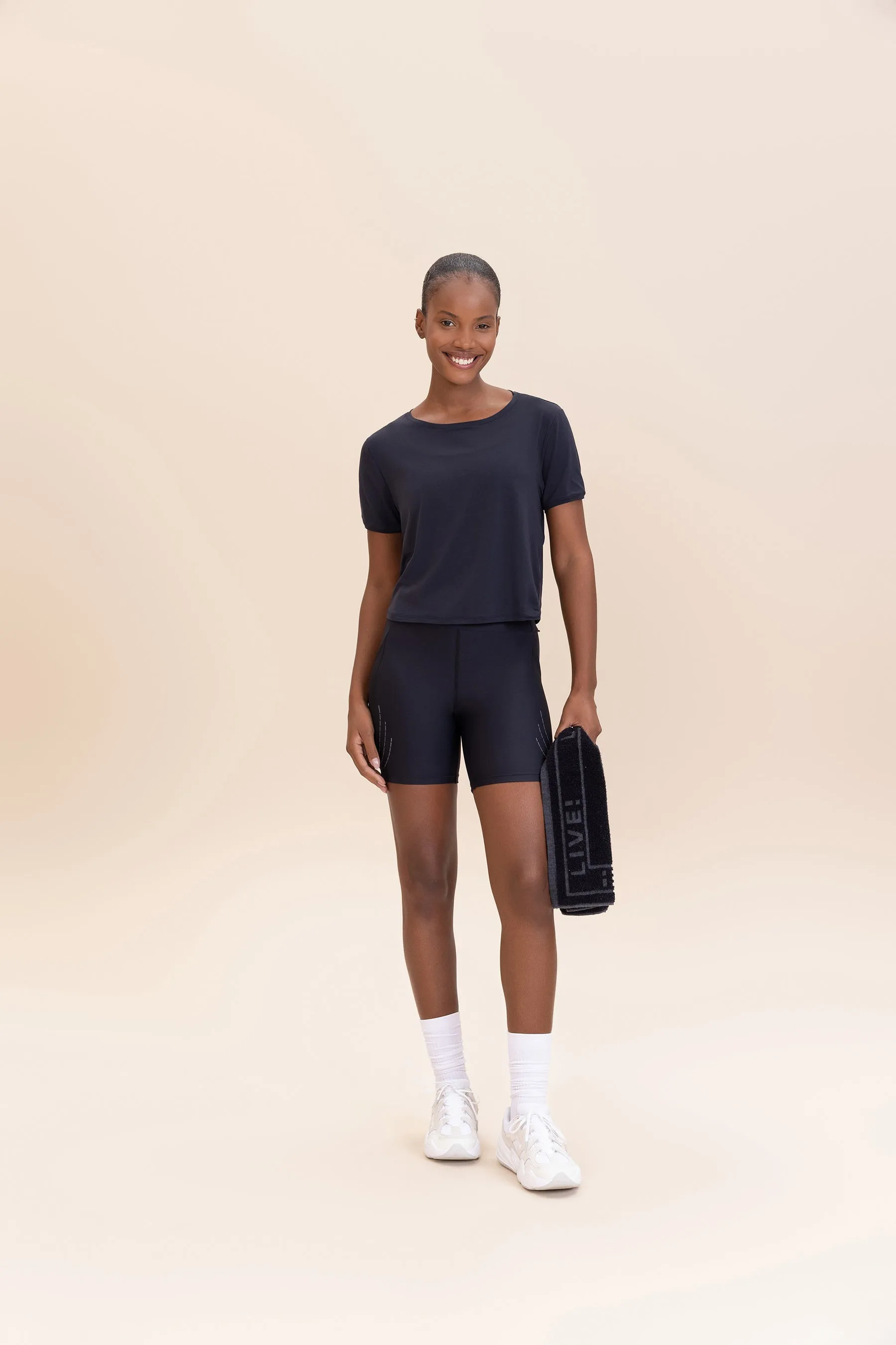 Cut Out Broad T-shirt