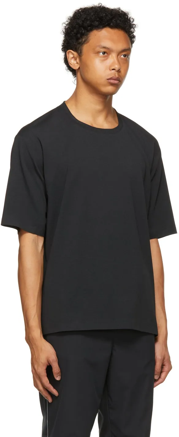 Descente Allterrain Black Seamless Clean Cut T-Shirt