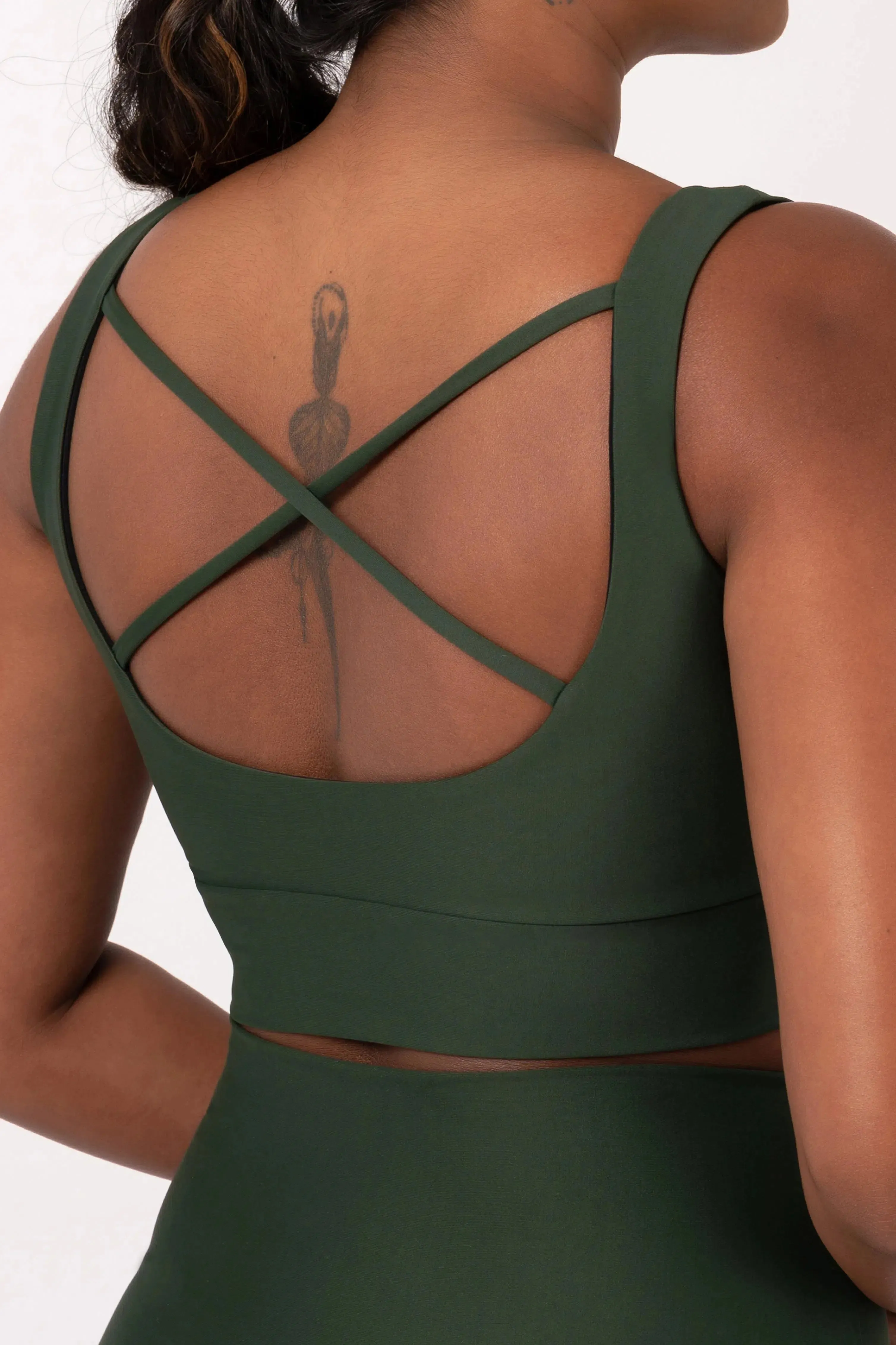 Performance Scoop Neck Comfort Crop Top - Dark Emerald