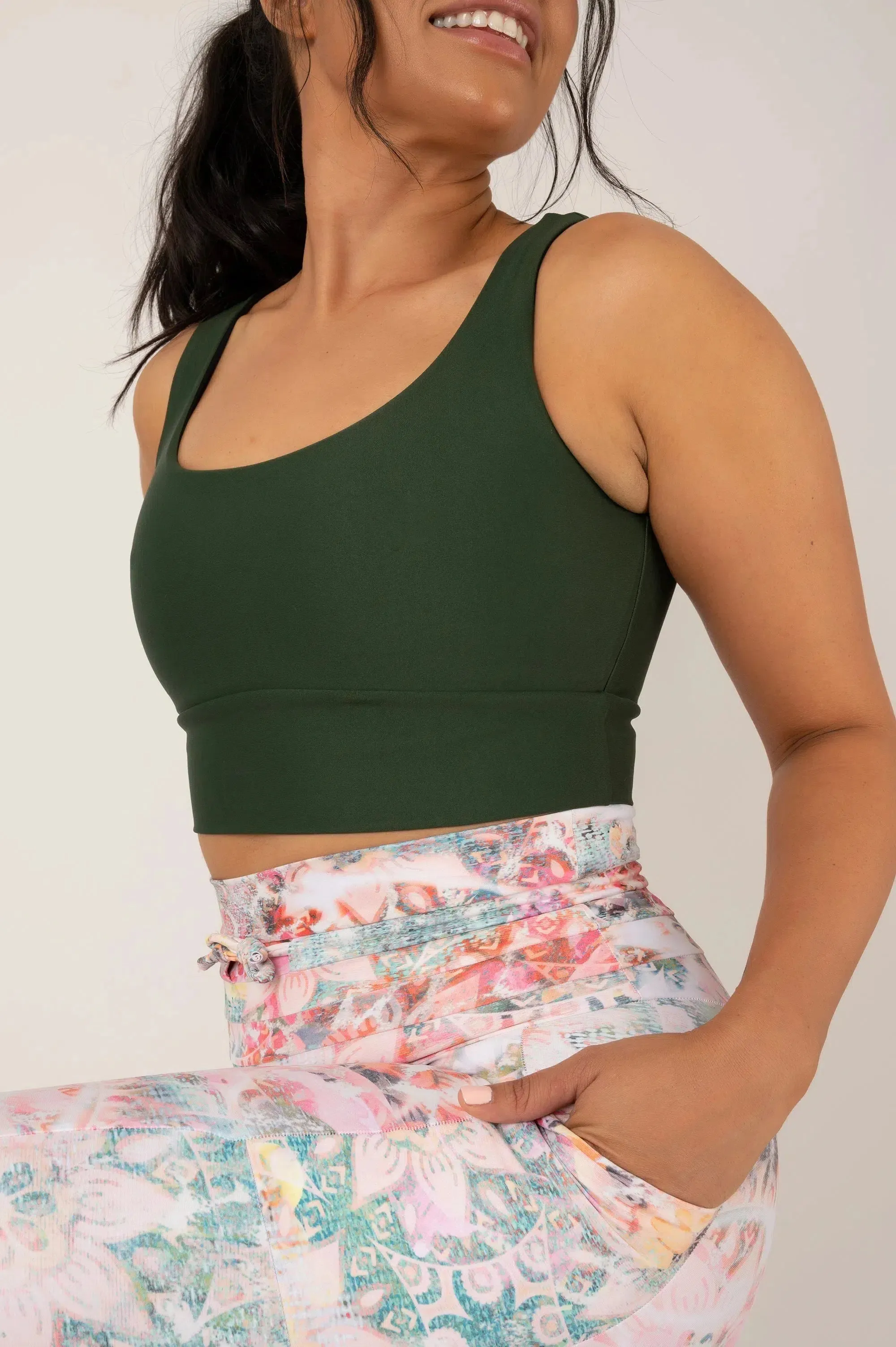 Performance Scoop Neck Comfort Crop Top - Dark Emerald