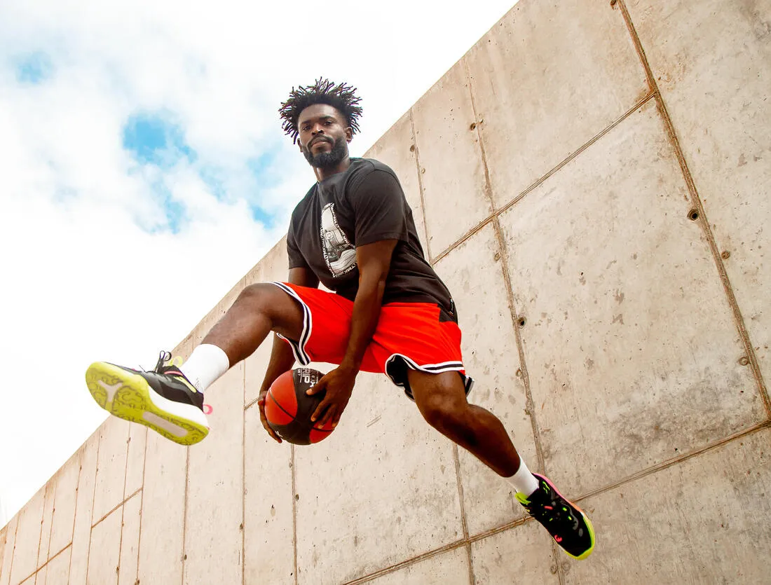 Tarmak Men's SH500R Reversible Basketball Shorts