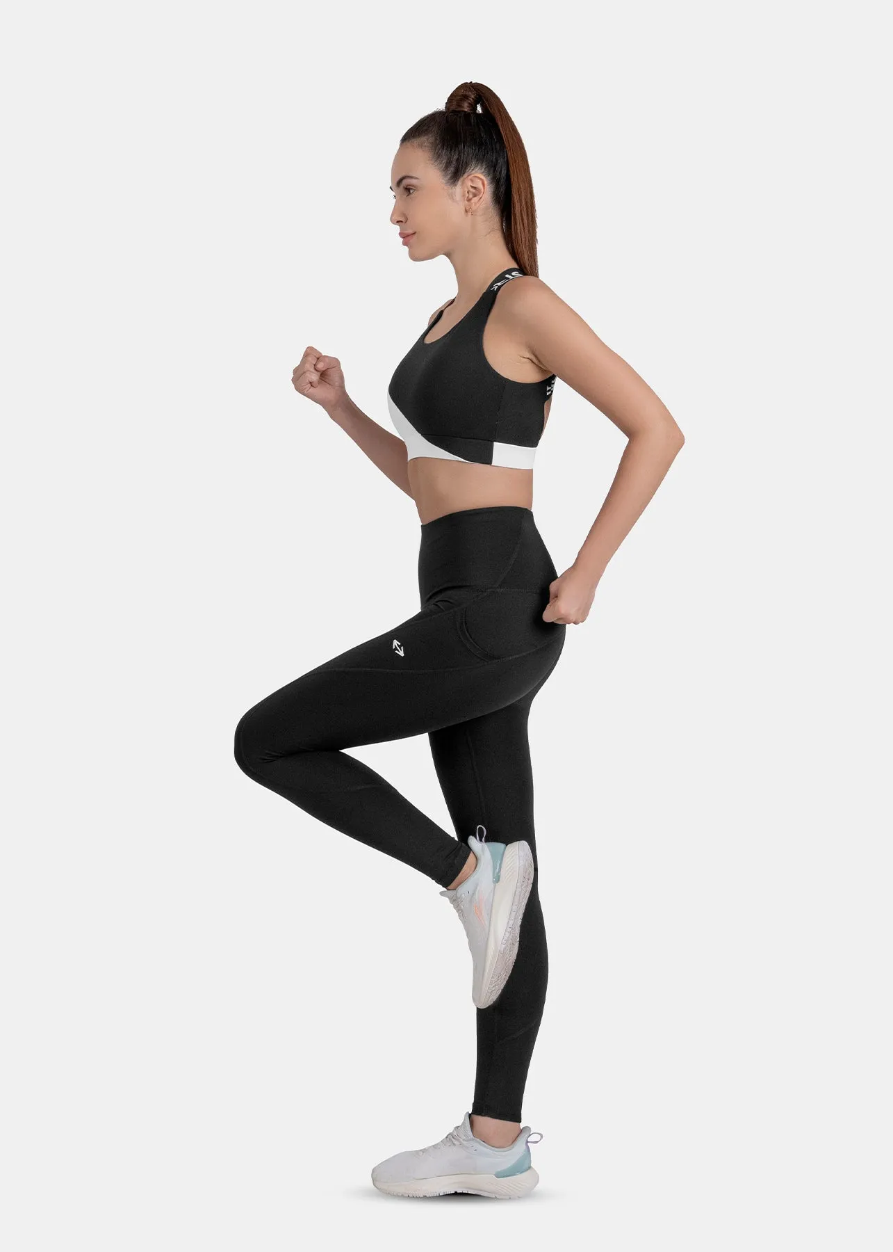 Women's Adjustable Sports Bra